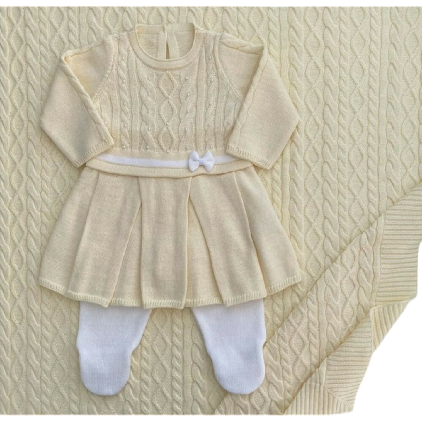 saida-de-maternidade-florida-amarelo-com-branco-tamanho-rn-0-a-1-mes-indicado-para-maternidade-0000493668329
